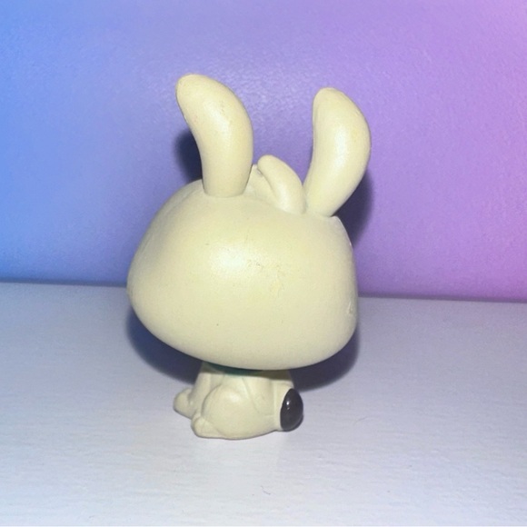 little brother (mulan ~ ultra rare) — disney doorables: series 9 - Picture 2 of 2